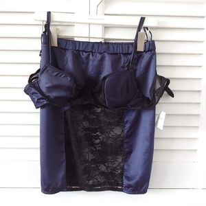 NWT Fredricks of Hollywood Nala two peice lingerie